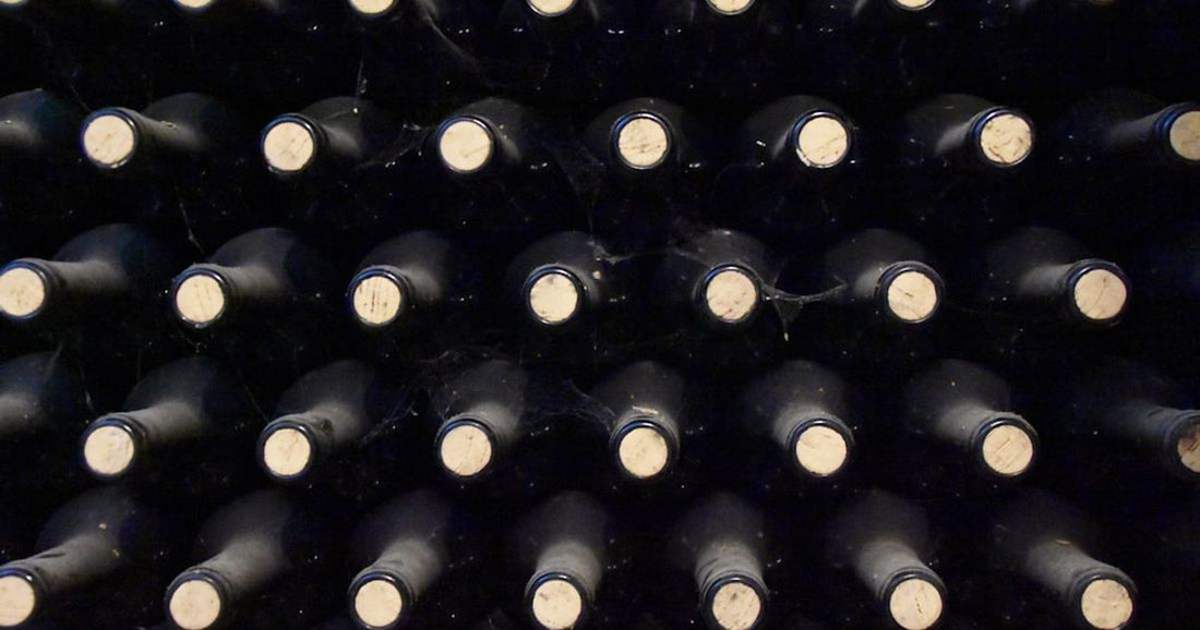 Correctly Handling and Serving Vintage Wines
